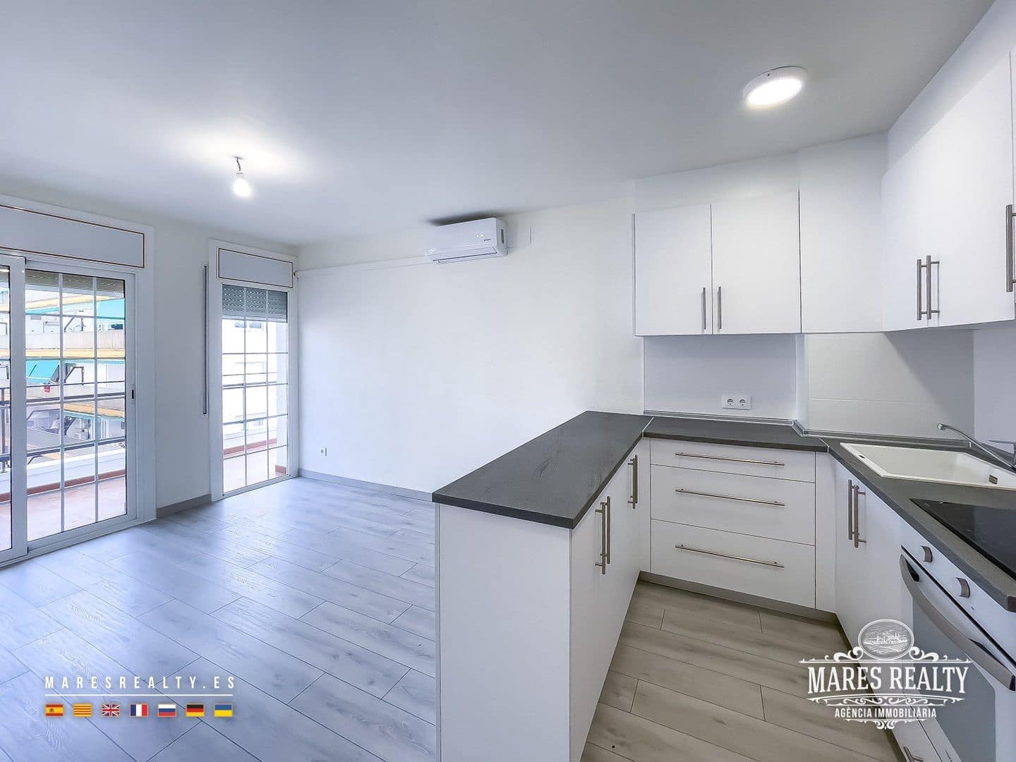 1 quarto Apartamento para venda em Lloret de Mar com piscina - 179 000 € (Ref: 9217007)
