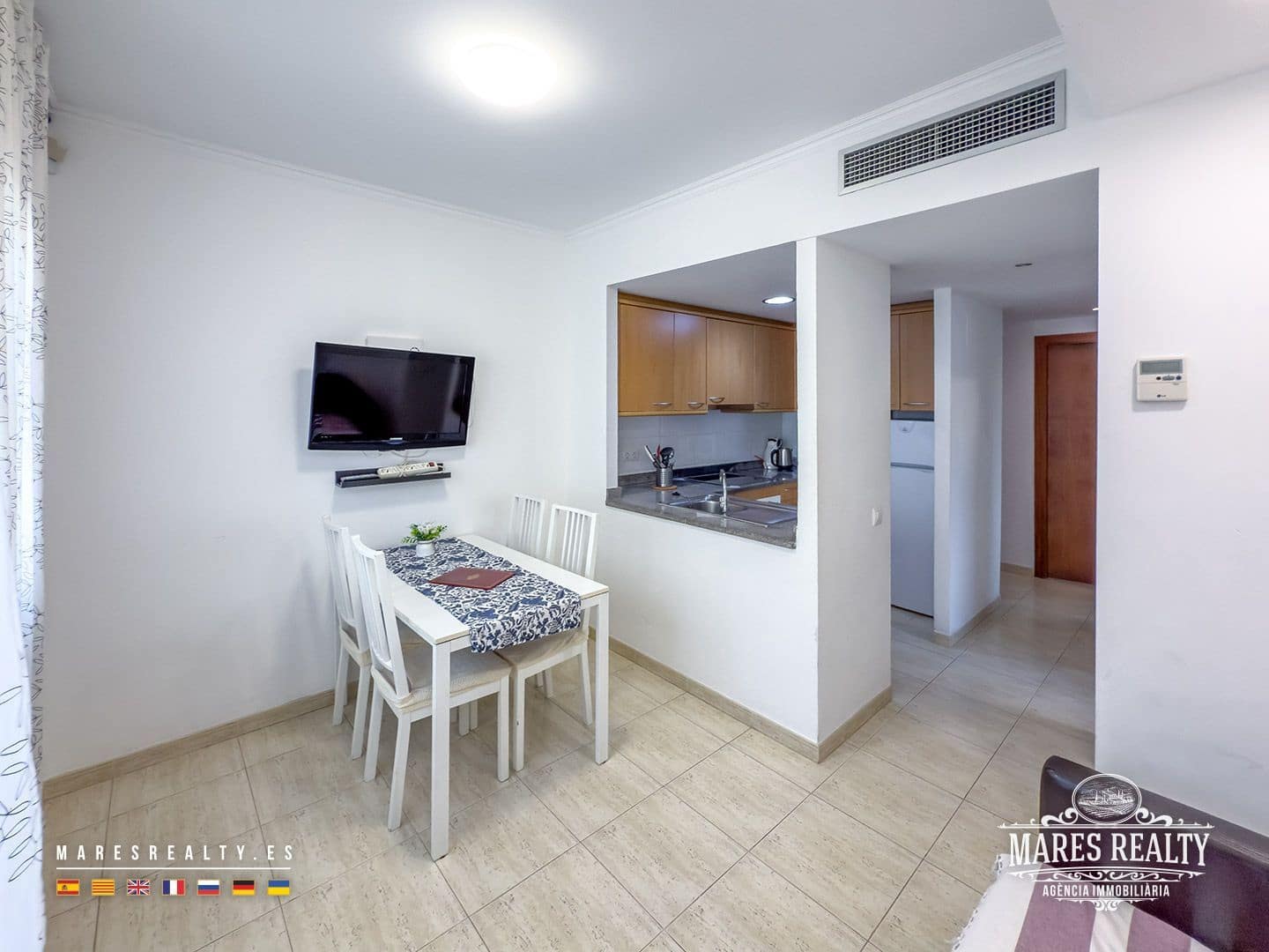 2 bedroom Flat for sale in Lloret de Mar - € 210,000 (Ref: 9242679)