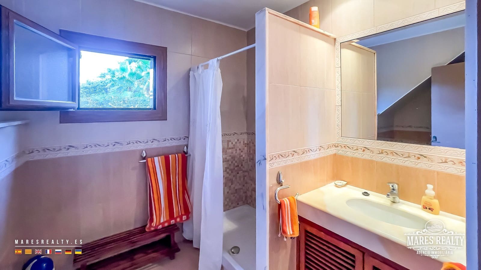 7 sypialnia Willa na sprzedaż w Lloret de Mar z basenem garażem - 695 000 € (Ref: 9256731)