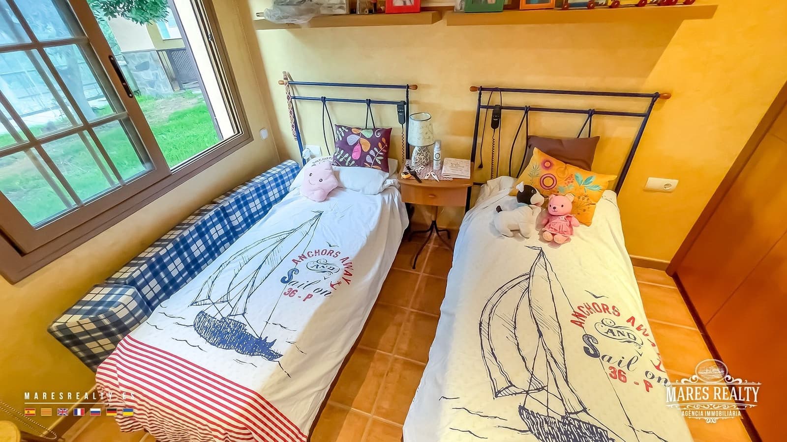 7 sypialnia Willa na sprzedaż w Lloret de Mar z basenem garażem - 695 000 € (Ref: 9256731)