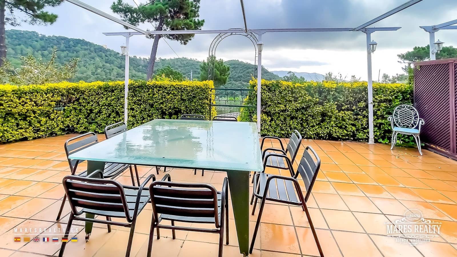 7 sypialnia Willa na sprzedaż w Lloret de Mar z basenem garażem - 695 000 € (Ref: 9256731)