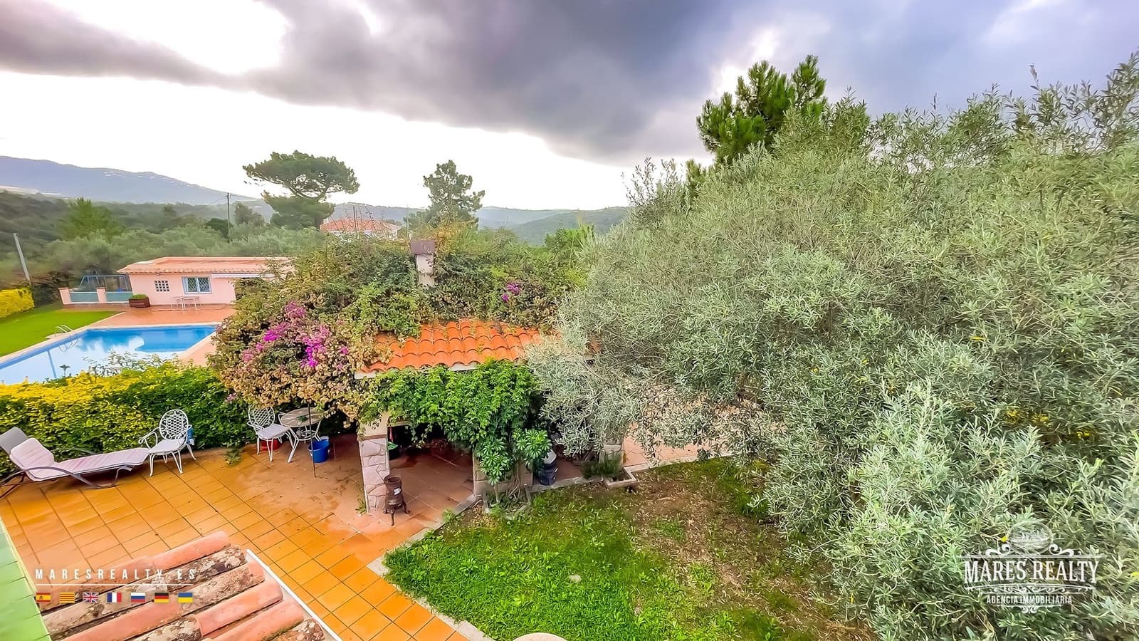 7 sypialnia Willa na sprzedaż w Lloret de Mar z basenem garażem - 695 000 € (Ref: 9256731)