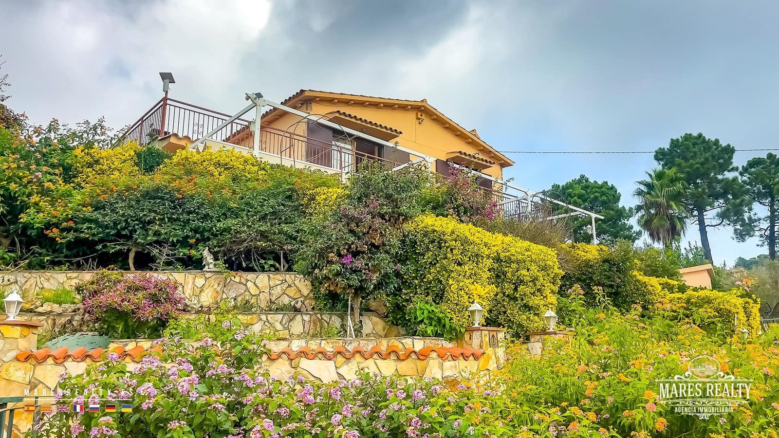 7 sypialnia Willa na sprzedaż w Lloret de Mar z basenem garażem - 695 000 € (Ref: 9256731)