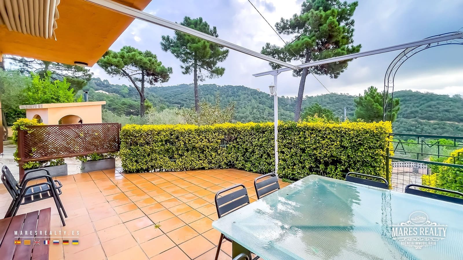 7 sypialnia Willa na sprzedaż w Lloret de Mar z basenem garażem - 695 000 € (Ref: 9256731)