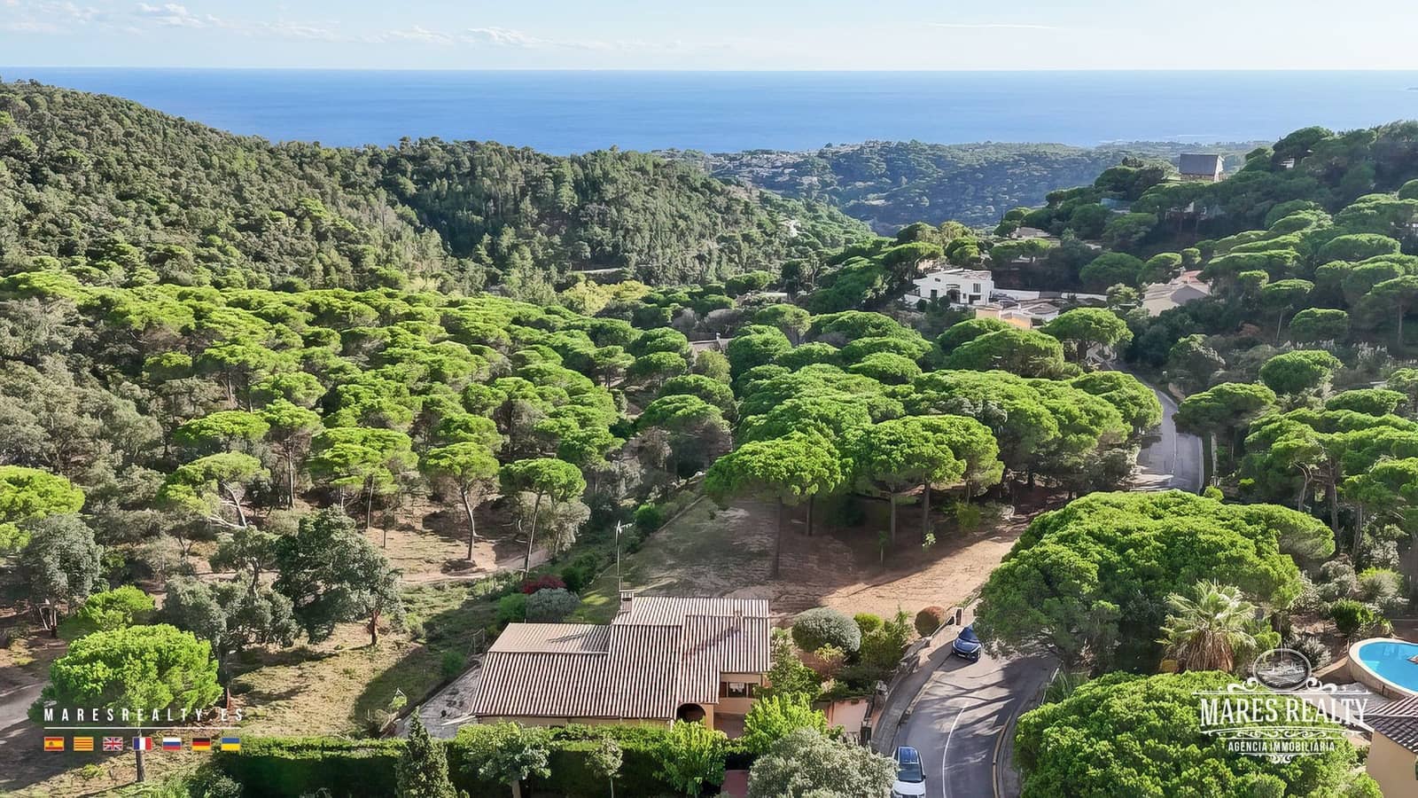 4 bedroom Villa for sale in Lloret de Mar with pool garage - € 668,000 (Ref: 9256732)