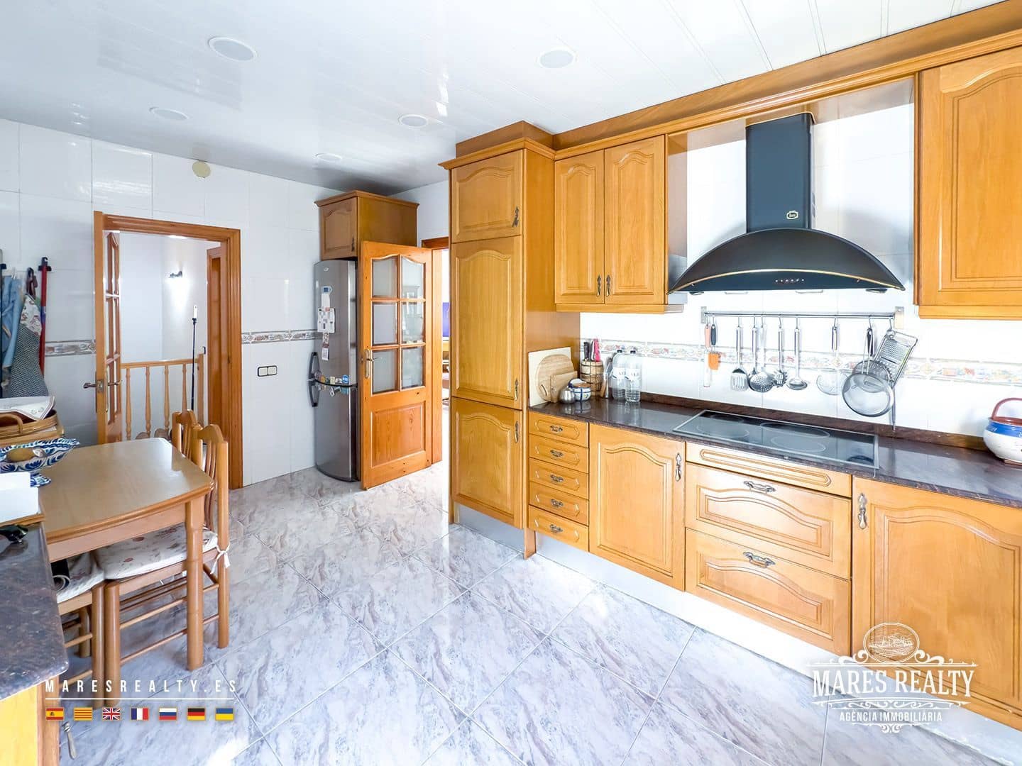 4 bedroom Villa for sale in Lloret de Mar with pool garage - € 668,000 (Ref: 9256732)