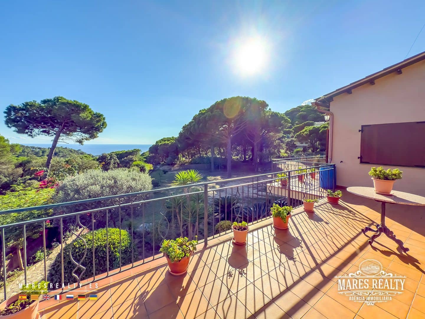 4 bedroom Villa for sale in Lloret de Mar with pool garage - € 668,000 (Ref: 9256732)