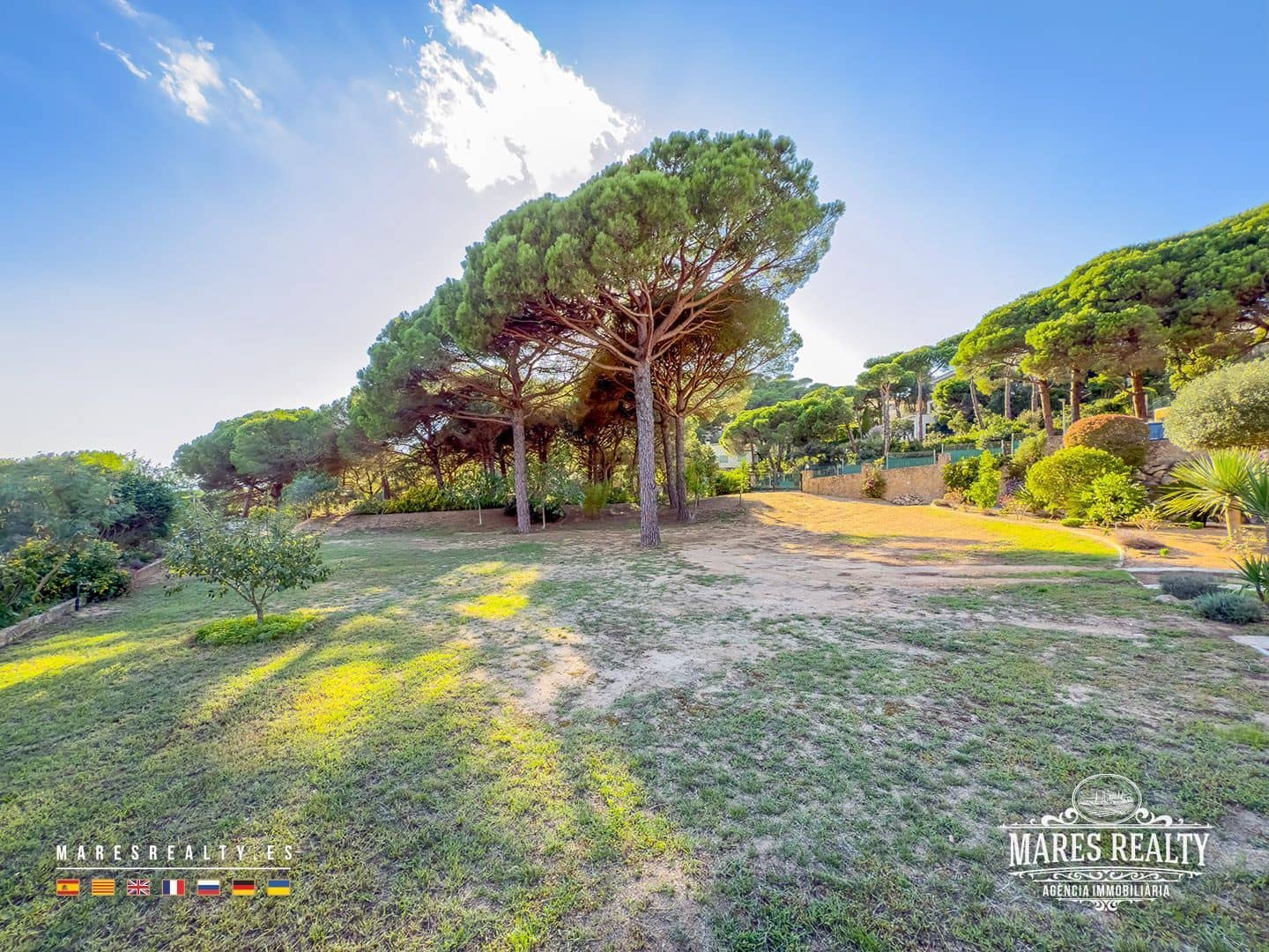 4 bedroom Villa for sale in Lloret de Mar with pool garage - € 668,000 (Ref: 9256732)