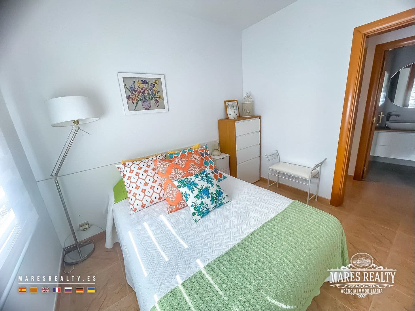 4 slaapkamer Villa te koop in Sils met zwembad garage - € 950.000 (Ref: 9262164)