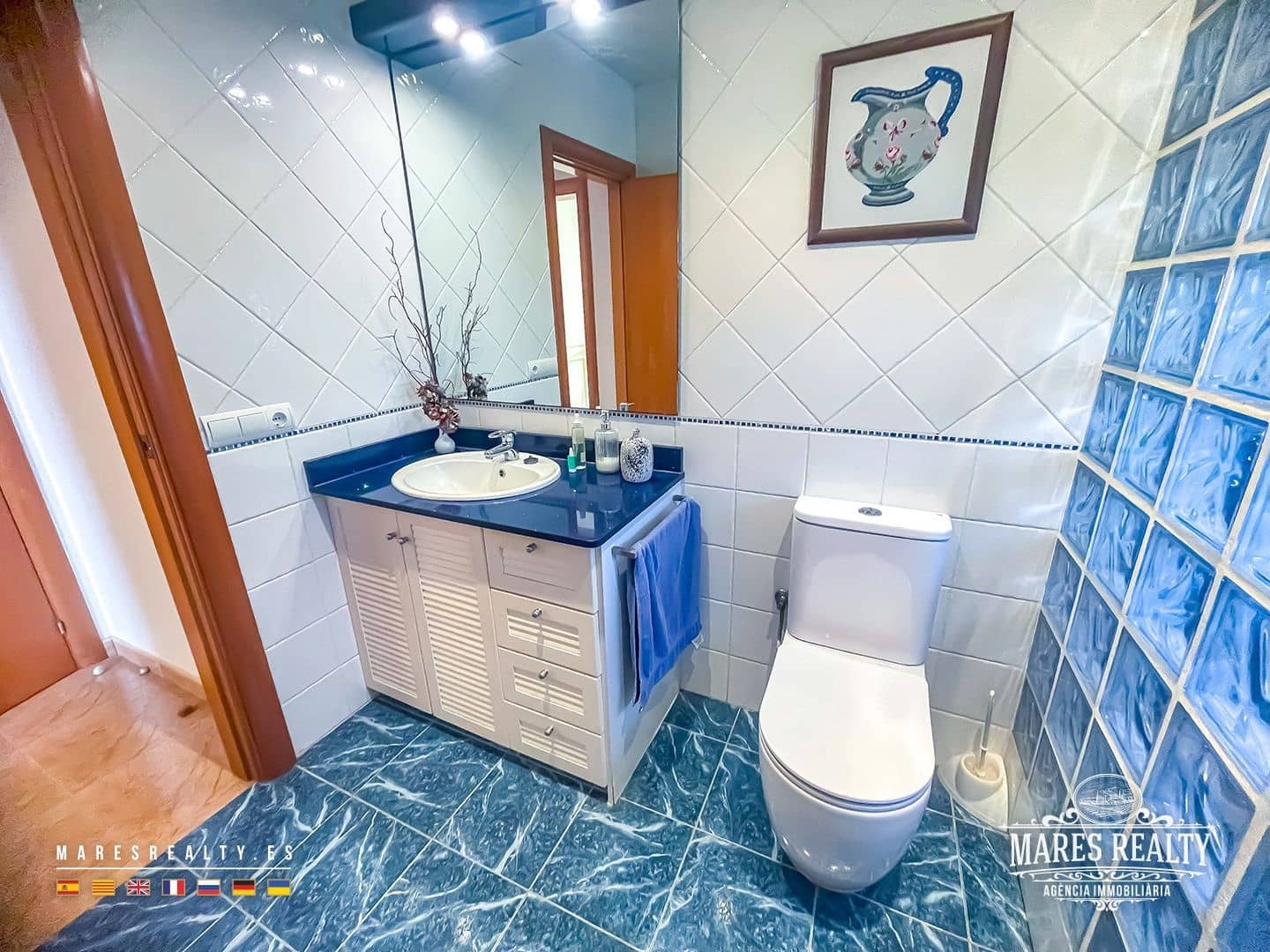 4 slaapkamer Villa te koop in Sils met zwembad garage - € 950.000 (Ref: 9262164)