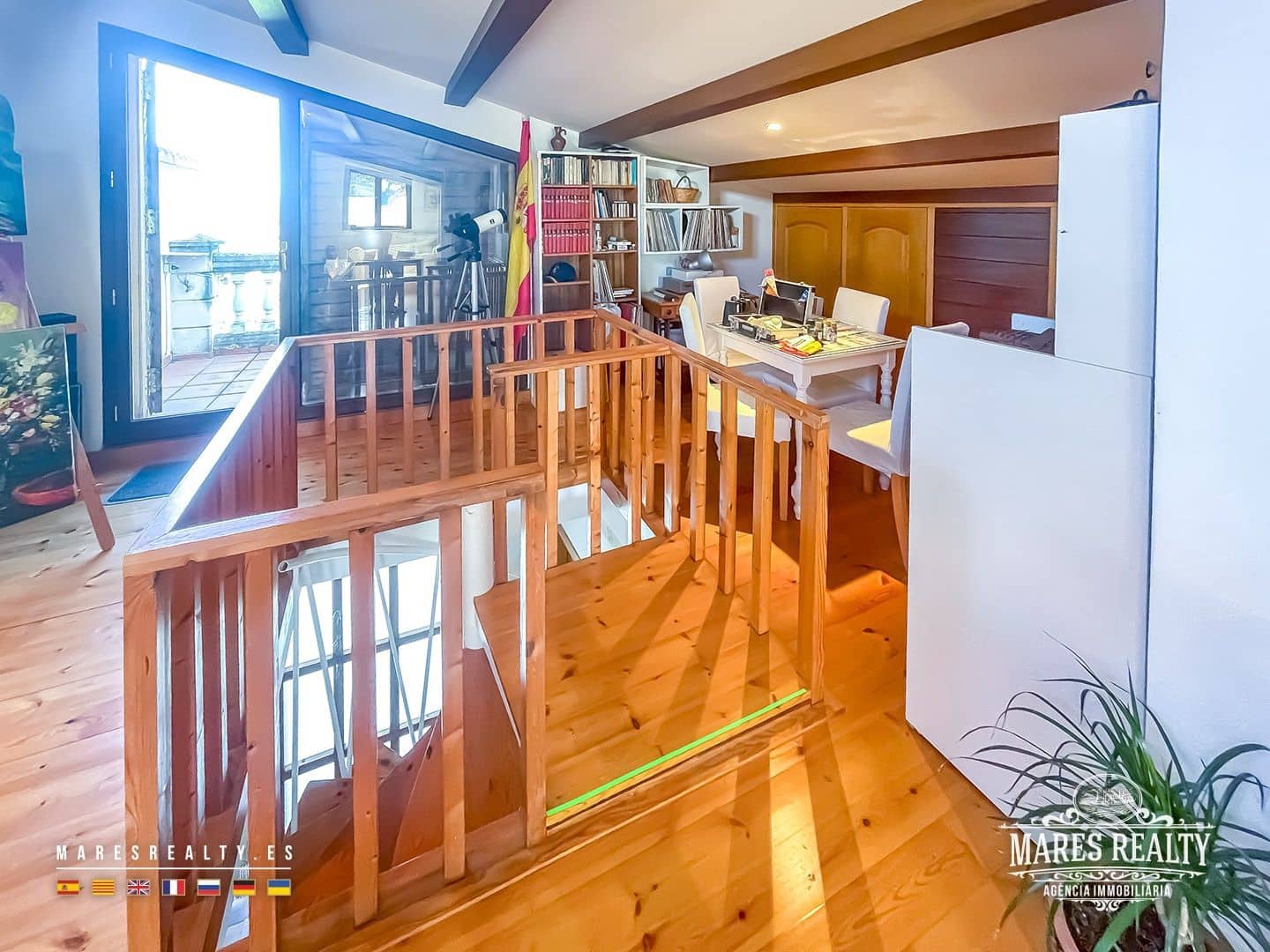 4 slaapkamer Villa te koop in Sils met zwembad garage - € 950.000 (Ref: 9262164)