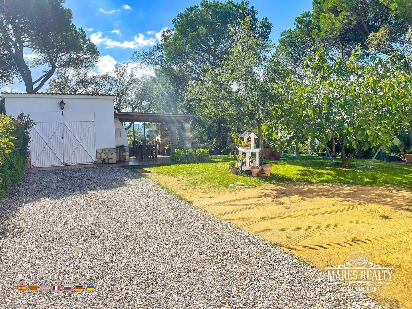 4 slaapkamer Villa te koop in Sils met zwembad garage - € 950.000 (Ref: 9262164)