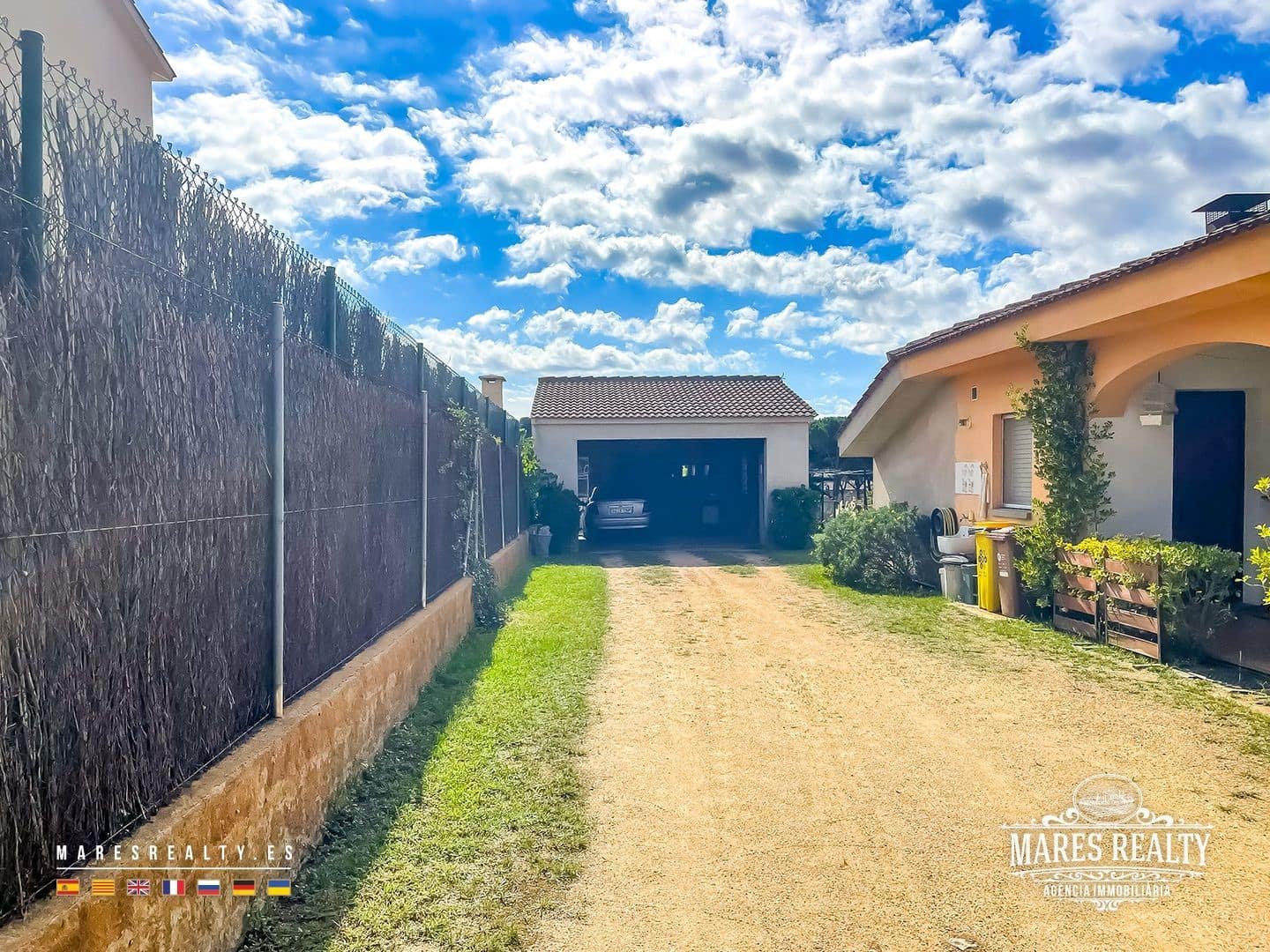 3 slaapkamer Villa te koop in Sils met garage - € 290.000 (Ref: 9262165)