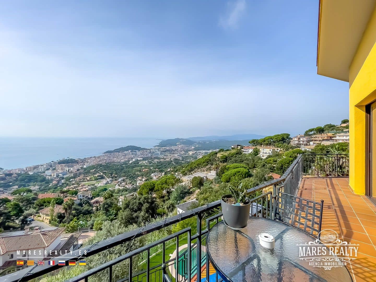 13 chambre Villa/Maison à vendre à Lloret de Mar avec piscine garage - 1 850 000 € (Ref: 9296620)