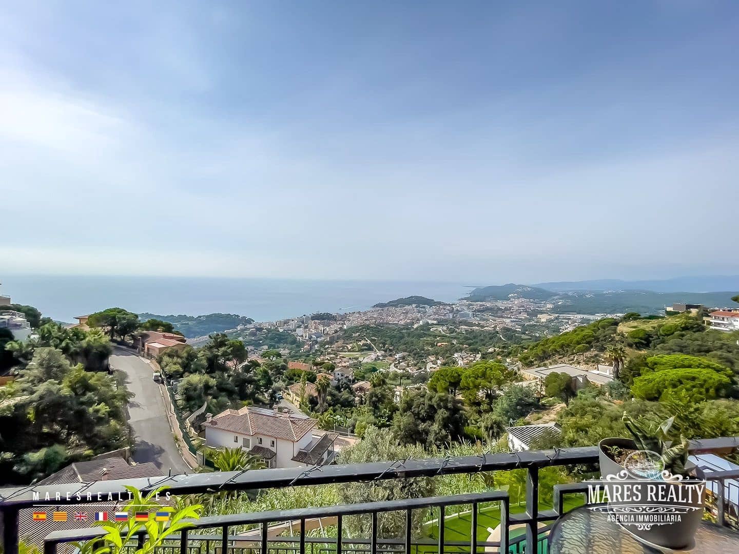 13 chambre Villa/Maison à vendre à Lloret de Mar avec piscine garage - 1 850 000 € (Ref: 9296620)