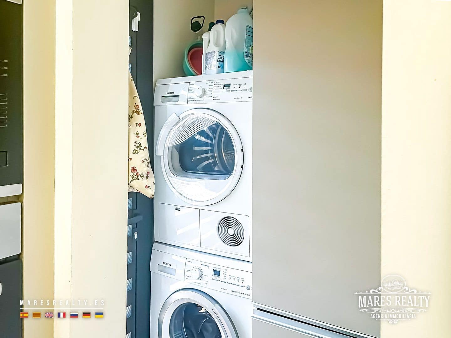 3 sypialnia Willa na sprzedaż w Sils z basenem garażem - 485 000 € (Ref: 9321454)