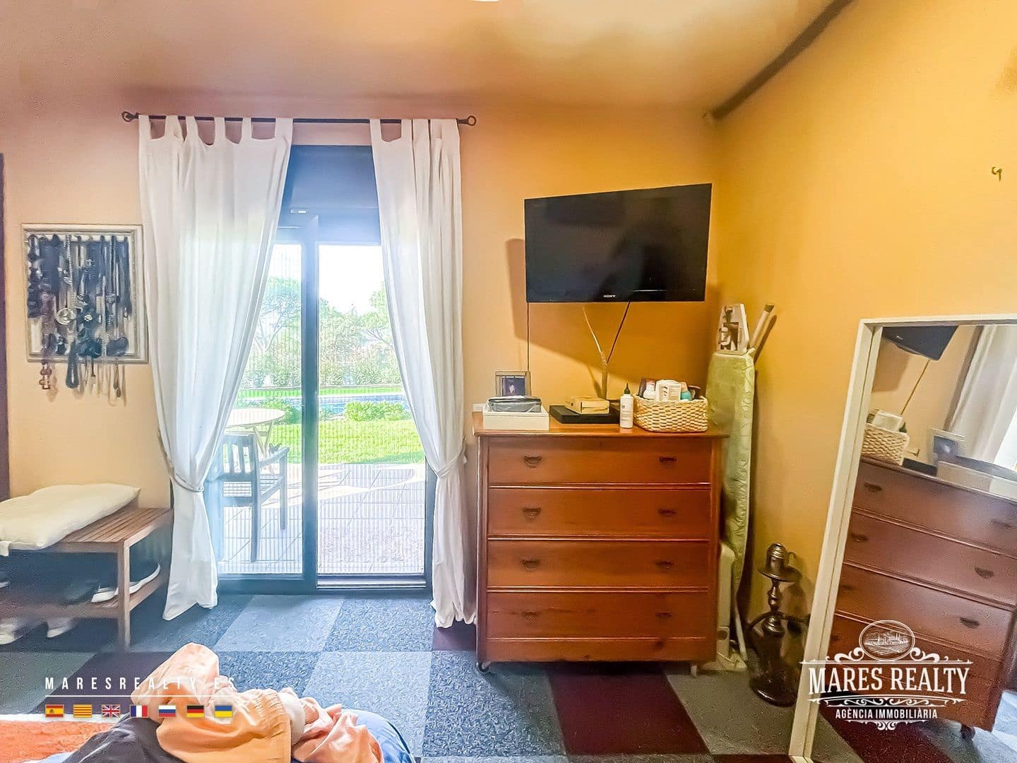 3 sypialnia Willa na sprzedaż w Sils z basenem garażem - 485 000 € (Ref: 9321454)