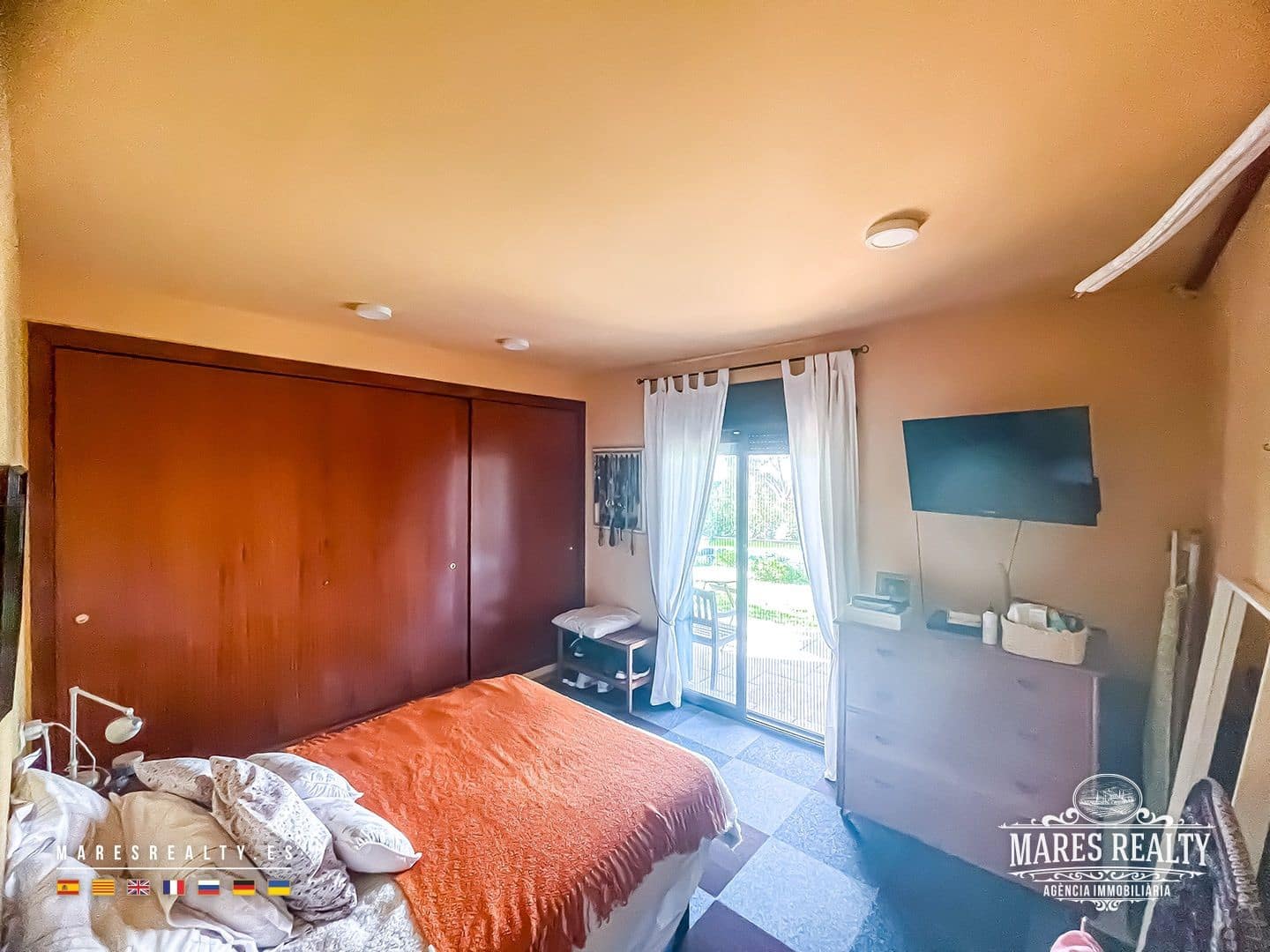 3 sypialnia Willa na sprzedaż w Sils z basenem garażem - 485 000 € (Ref: 9321454)