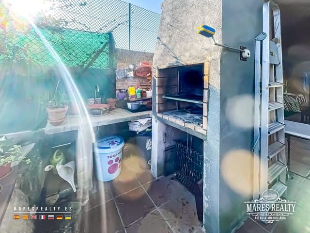 3 bedroom Villa for sale in Sils with pool garage - € 485,000 (Ref: 9321454)