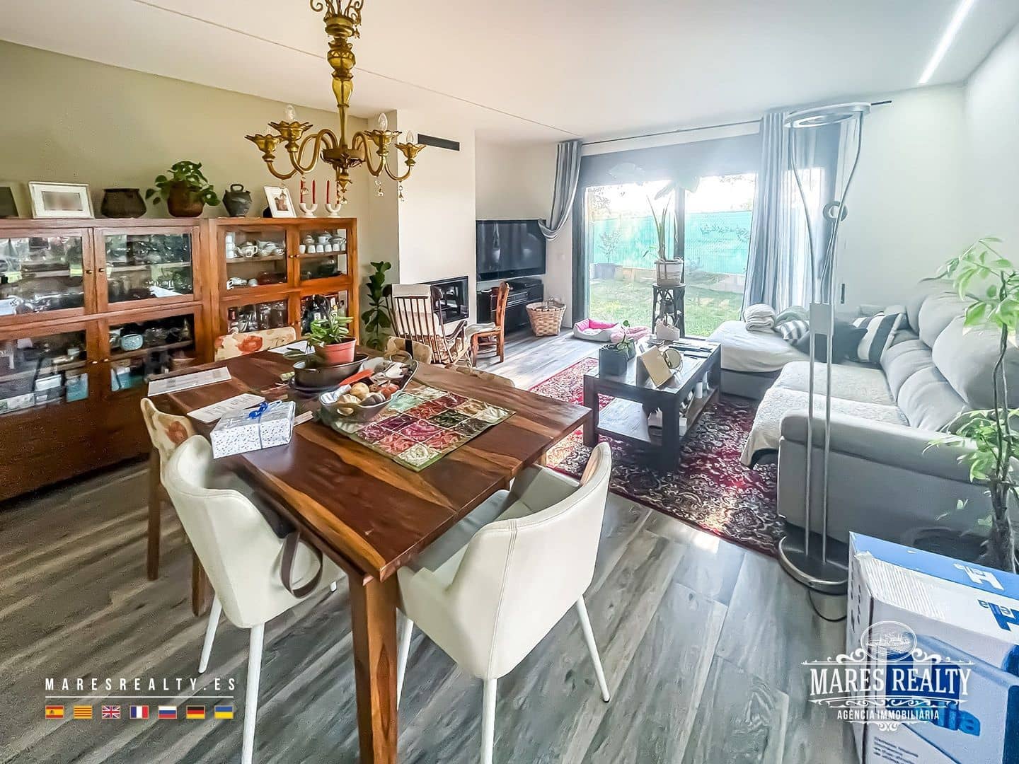 3 sypialnia Willa na sprzedaż w Sils z basenem garażem - 485 000 € (Ref: 9321454)