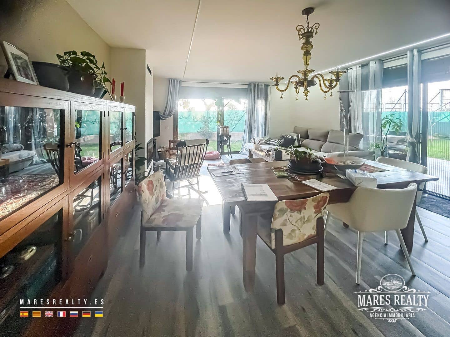 3 sypialnia Willa na sprzedaż w Sils z basenem garażem - 485 000 € (Ref: 9321454)