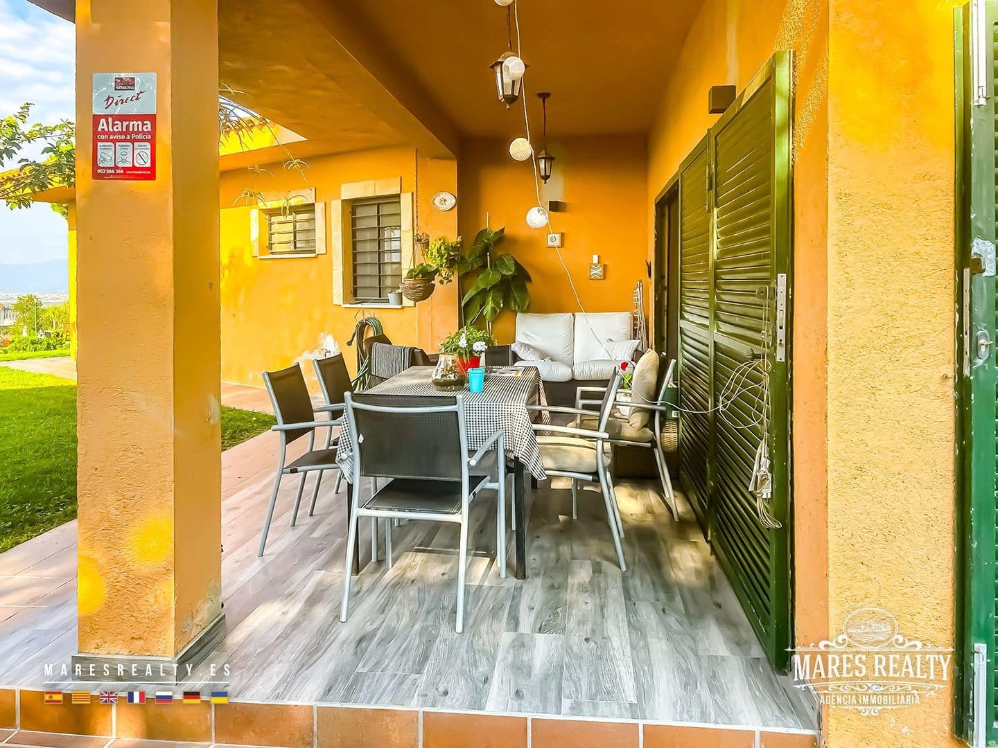 3 sypialnia Willa na sprzedaż w Sils z basenem garażem - 485 000 € (Ref: 9321454)