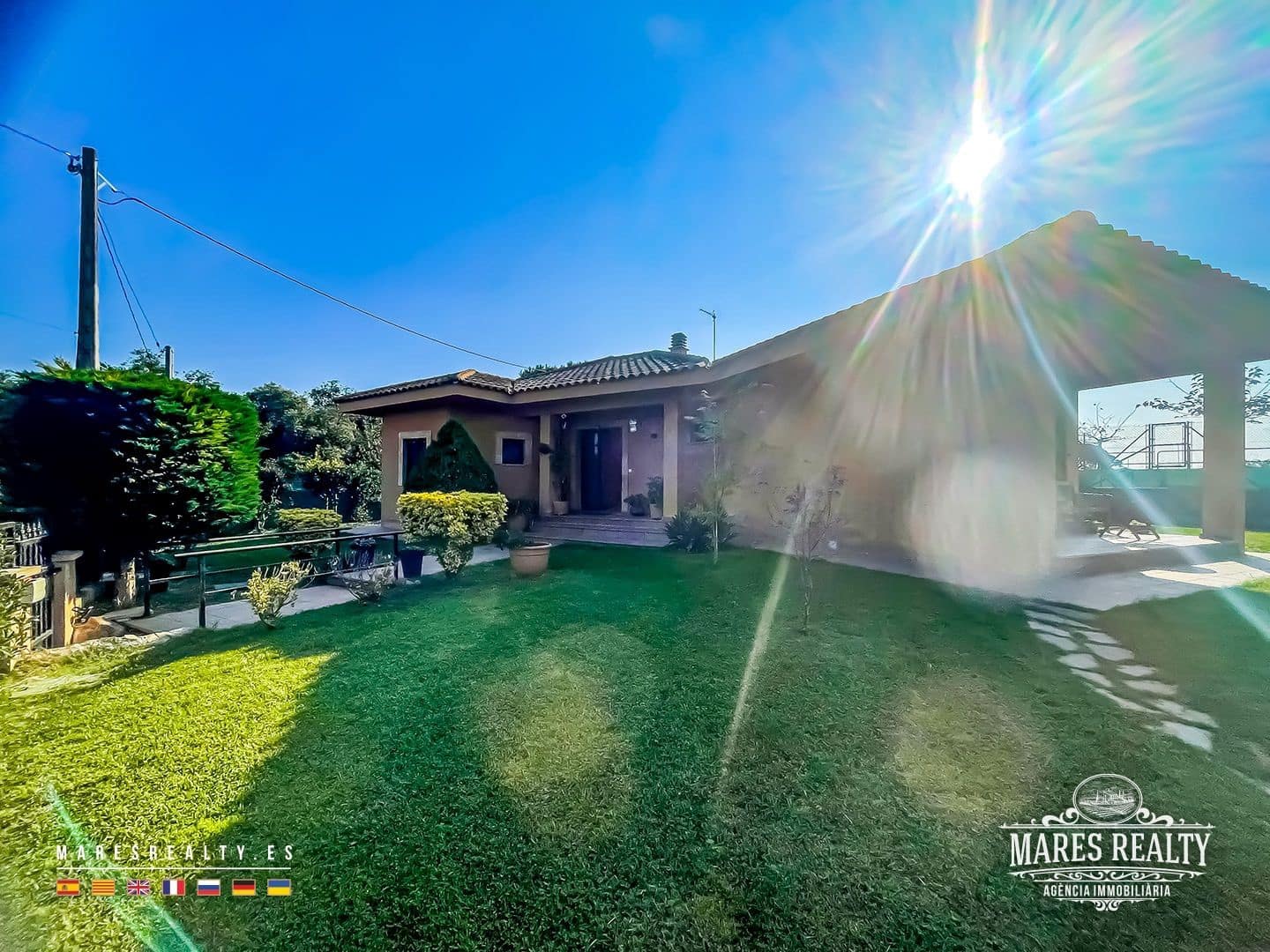 3 sypialnia Willa na sprzedaż w Sils z basenem garażem - 485 000 € (Ref: 9321454)