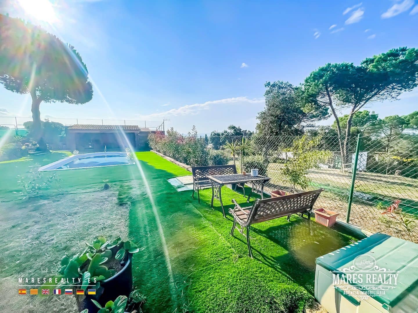 3 sypialnia Willa na sprzedaż w Sils z basenem garażem - 485 000 € (Ref: 9321454)