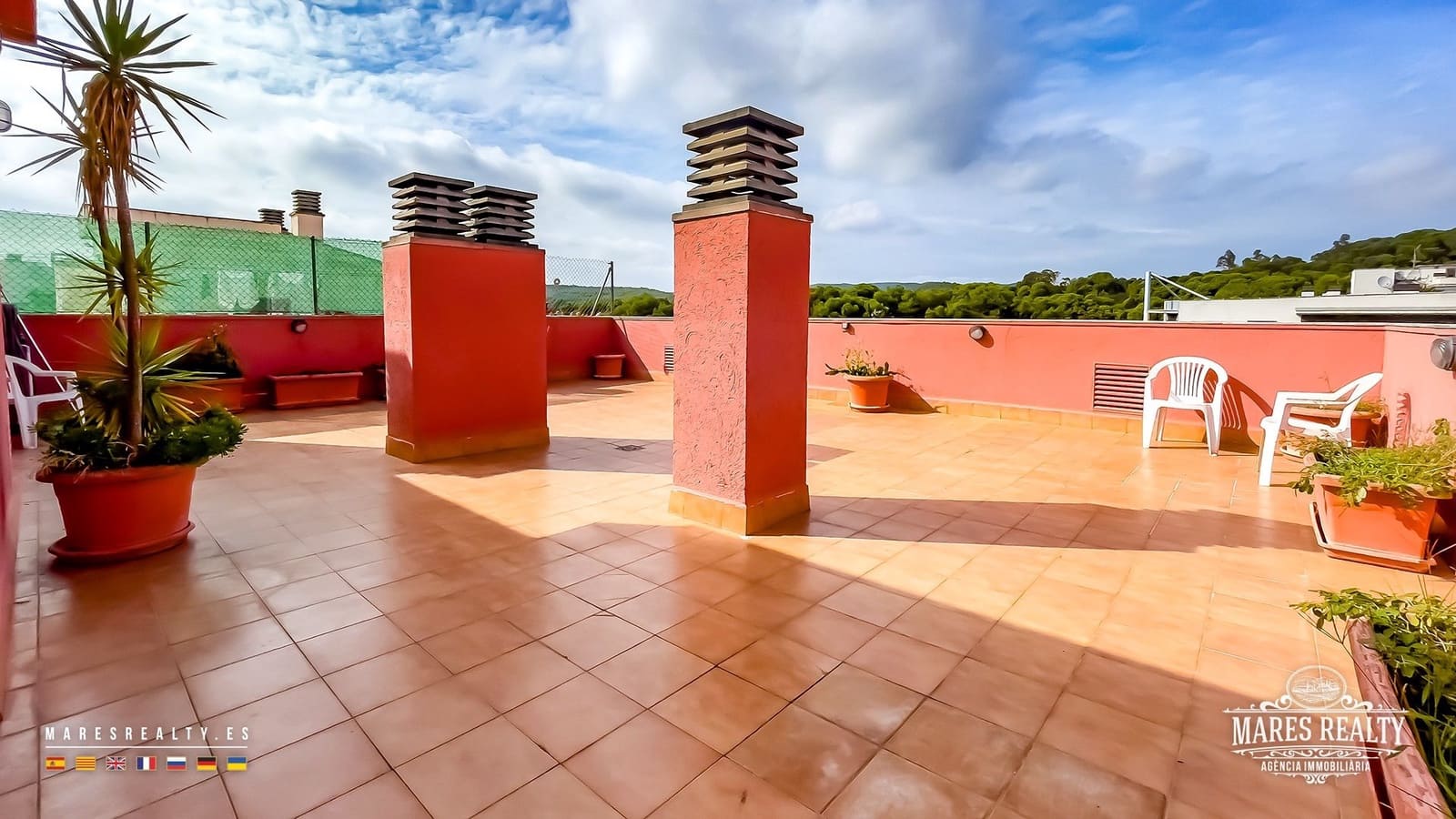 2 soveværelse Penthouse til salg i Lloret de Mar med swimmingpool garage - € 285.000 (Ref: 9337495)