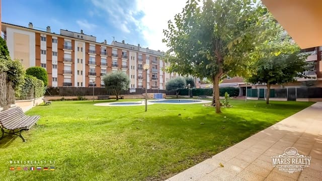 2 soveværelse Penthouse til salg i Fenals, Lloret de Mar med swimmingpool garage - € 285.000 (Ref: 9337495)