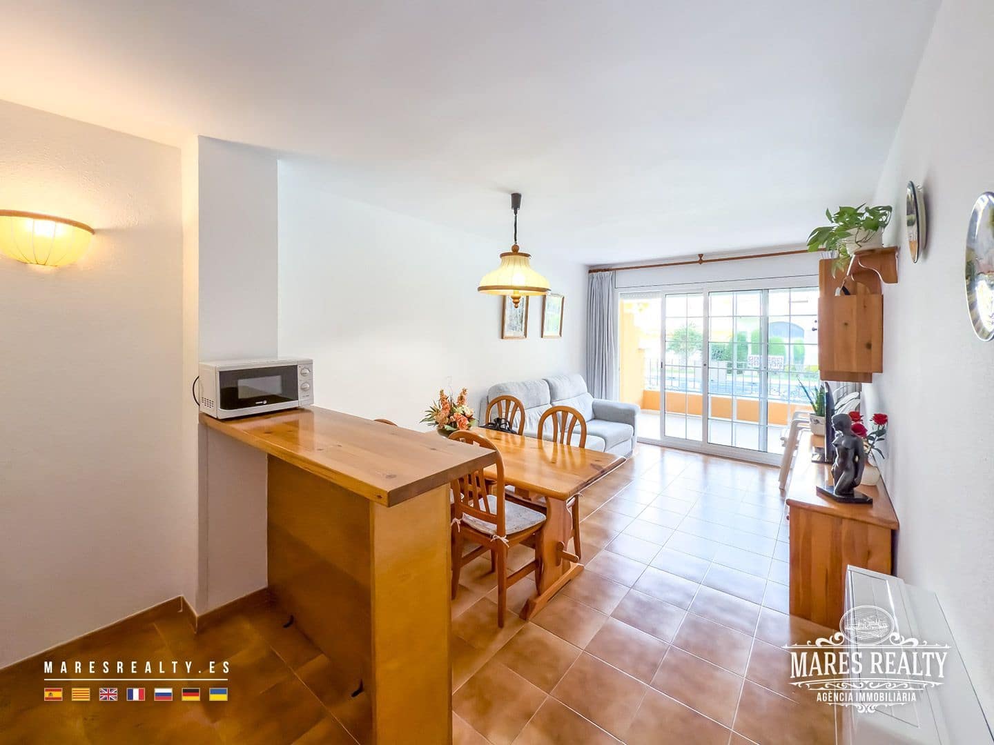 2 sypialnia Mieszkanie na sprzedaż w Empuriabrava z basenem garażem - 228 000 € (Ref: 9346750)