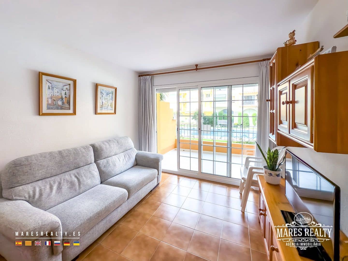 2 sypialnia Mieszkanie na sprzedaż w Empuriabrava z basenem garażem - 228 000 € (Ref: 9346750)