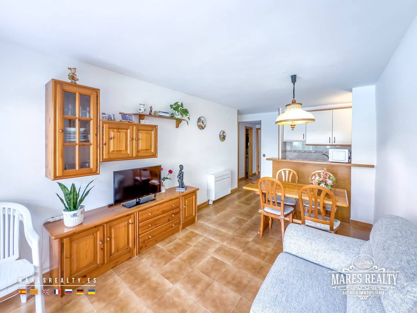 2 sypialnia Mieszkanie na sprzedaż w Empuriabrava z basenem garażem - 228 000 € (Ref: 9346750)