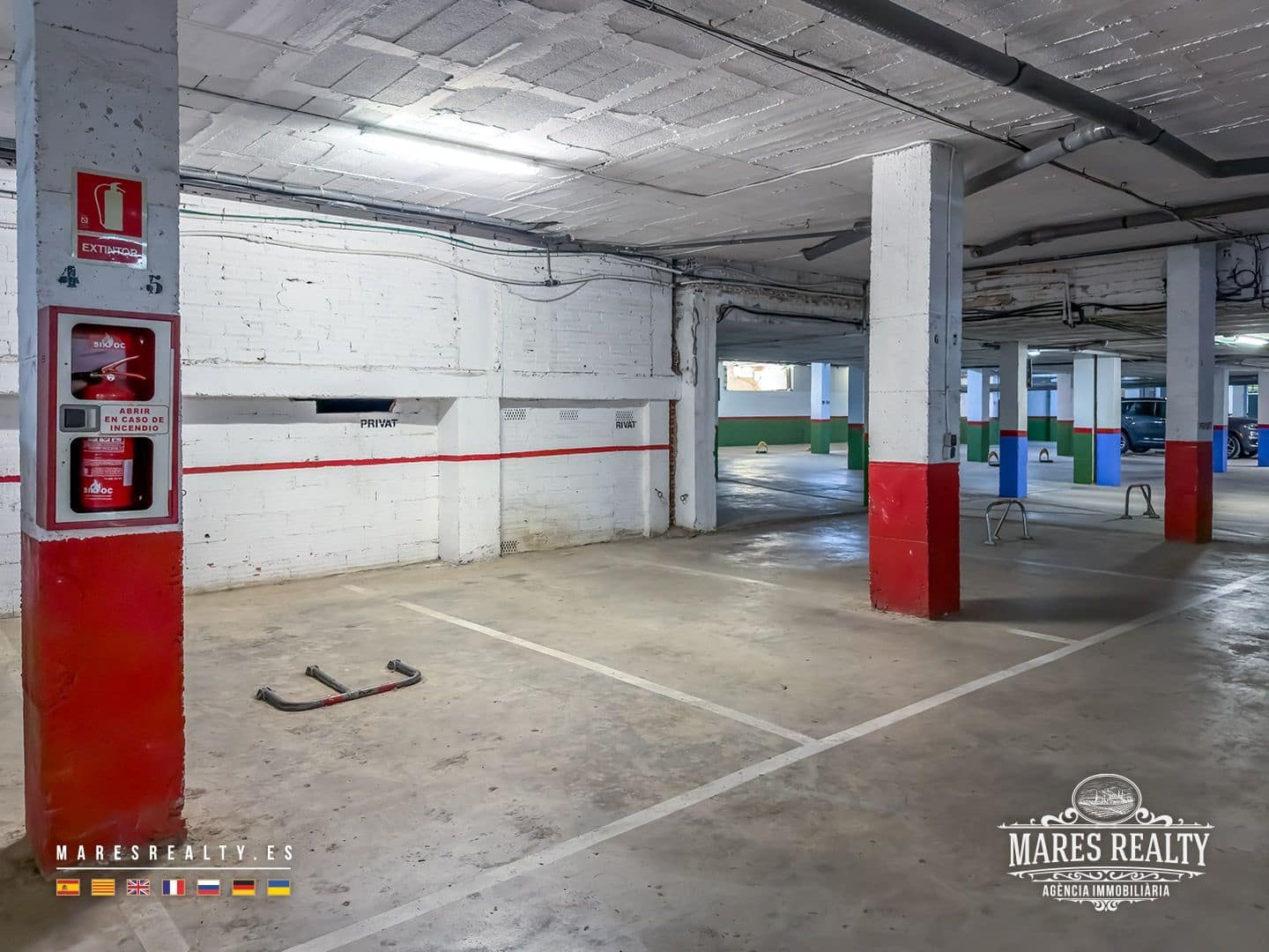 2 sypialnia Mieszkanie na sprzedaż w Empuriabrava z basenem garażem - 228 000 € (Ref: 9346750)