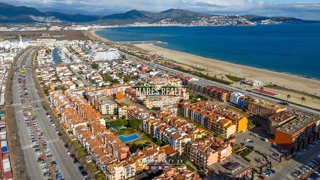 2 sypialnia Mieszkanie na sprzedaż w Empuriabrava, Castelló d'Empúries z basenem garażem - 228 000 € (Ref: 9346750)
