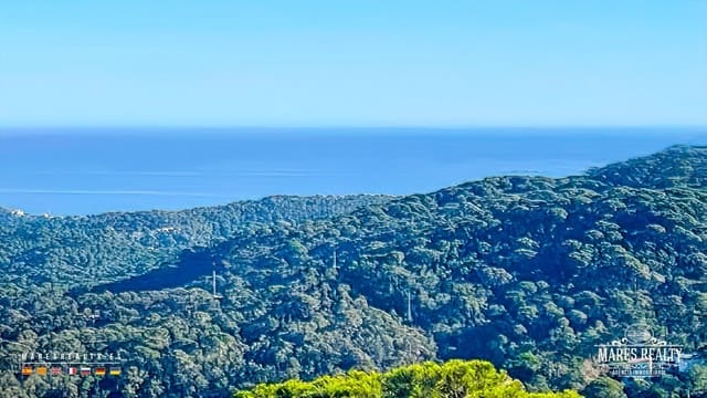 3 soverom Villa til salgs i Serra Brava, Lloret de Mar med svømmebasseng garasje - € 777 000 (Ref: 9346752)