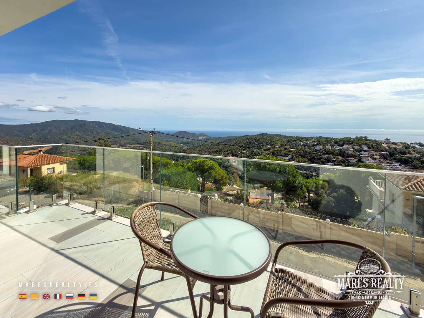 3 soverom Villa til salgs i Lloret de Mar med svømmebasseng garasje - € 810 000 (Ref: 9346752)
