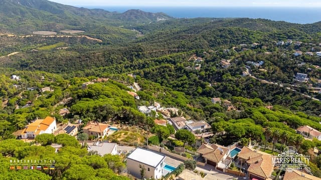 3 quarto Moradia para venda em Serra Brava, Lloret de Mar com piscina garagem - 810 000 € (Ref: 9346752)