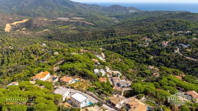 3 quarto Moradia para venda em Serra Brava, Lloret de Mar com piscina garagem - 810 000 € (Ref: 9346752)