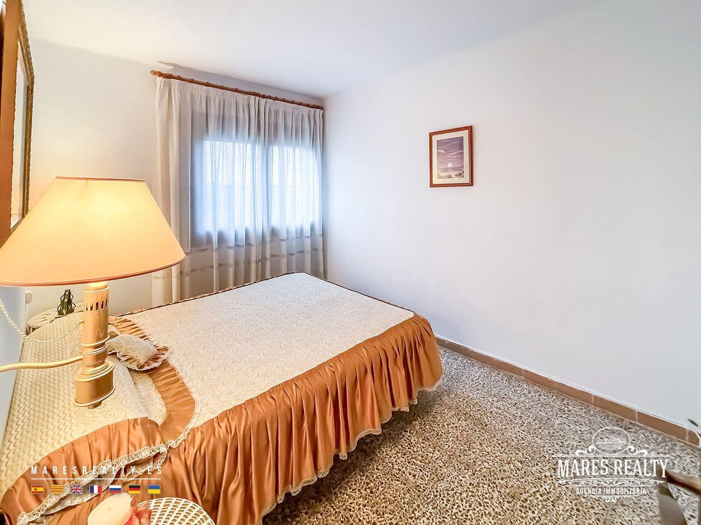 4 bedroom Villa for sale in Macanet de la Selva with pool garage - € 290,000 (Ref: 9346754)