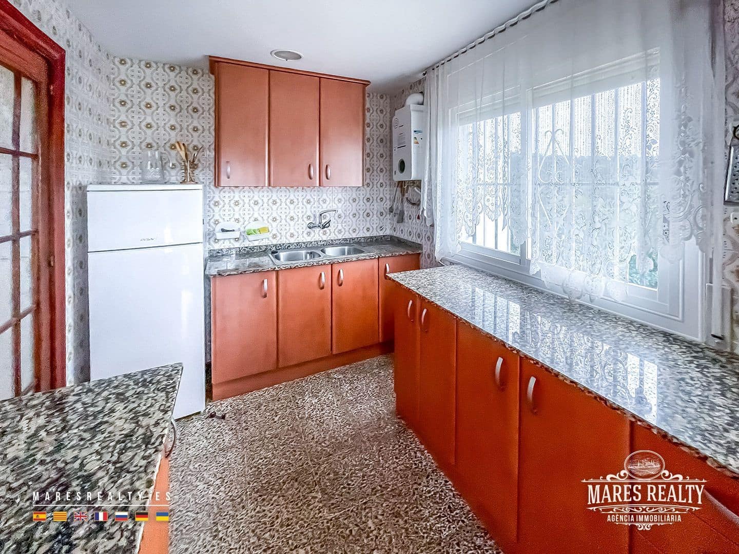 4 bedroom Villa for sale in Macanet de la Selva with pool garage - € 290,000 (Ref: 9346754)