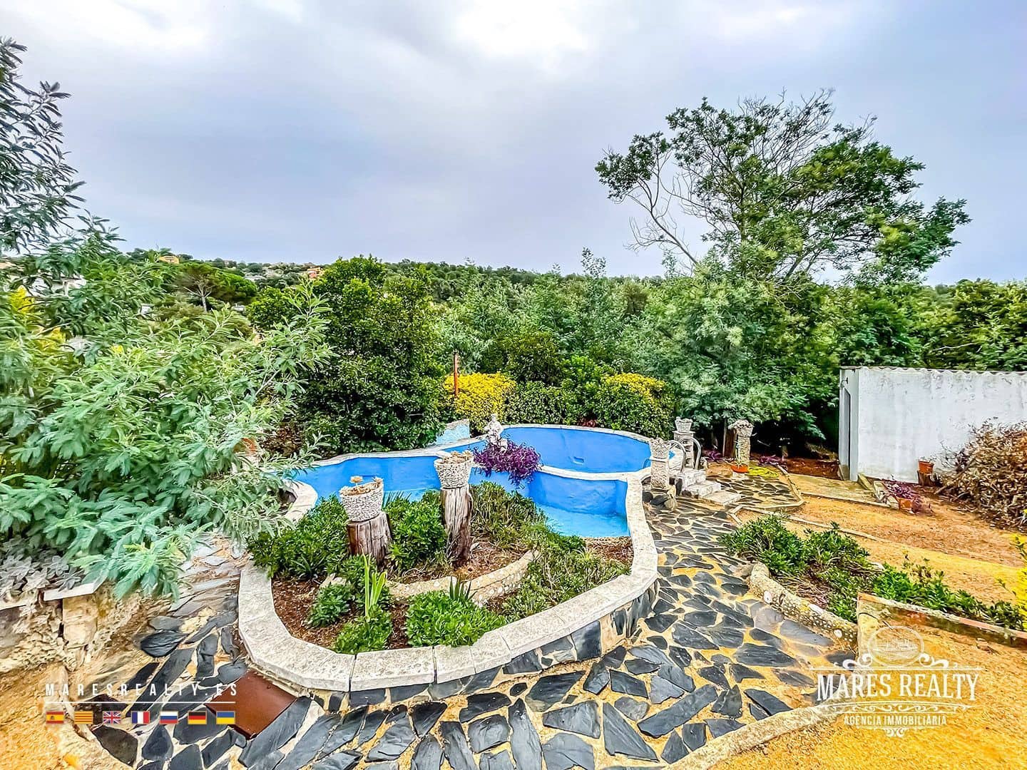 4 bedroom Villa for sale in Macanet de la Selva with pool garage - € 290,000 (Ref: 9346754)