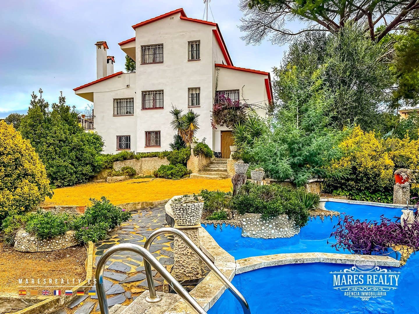 4 bedroom Villa for sale in Macanet de la Selva with pool garage - € 290,000 (Ref: 9346754)