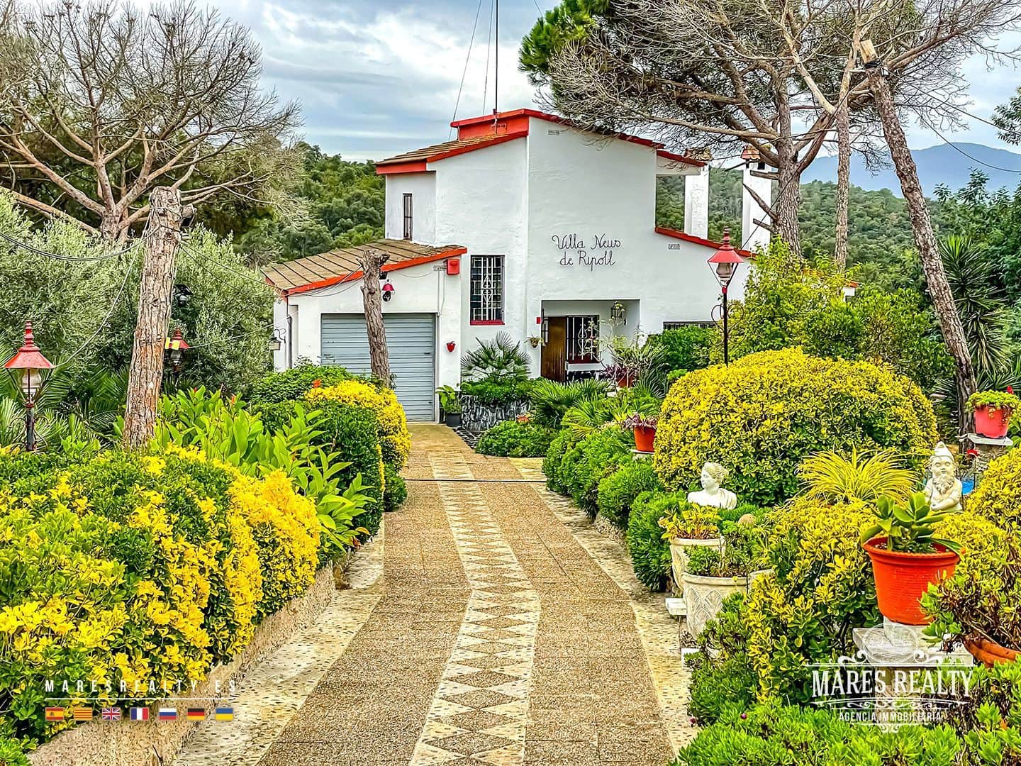 4 bedroom Villa for sale in Macanet de la Selva with pool garage - € 290,000 (Ref: 9346754)