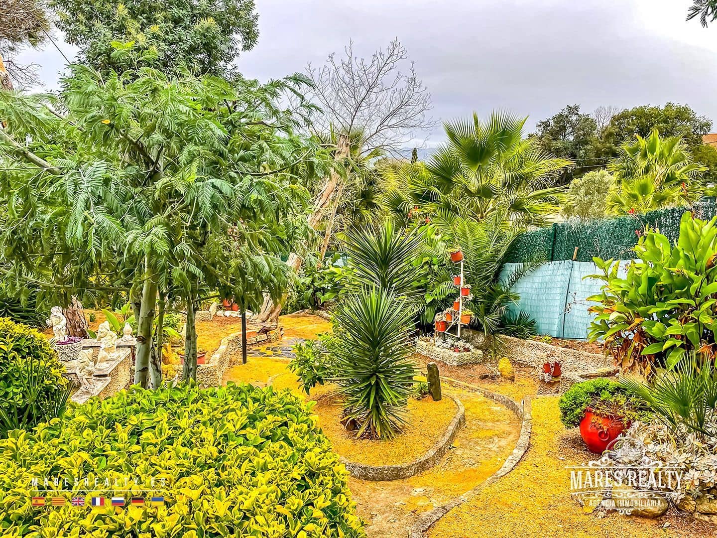 4 bedroom Villa for sale in Macanet de la Selva with pool garage - € 290,000 (Ref: 9346754)