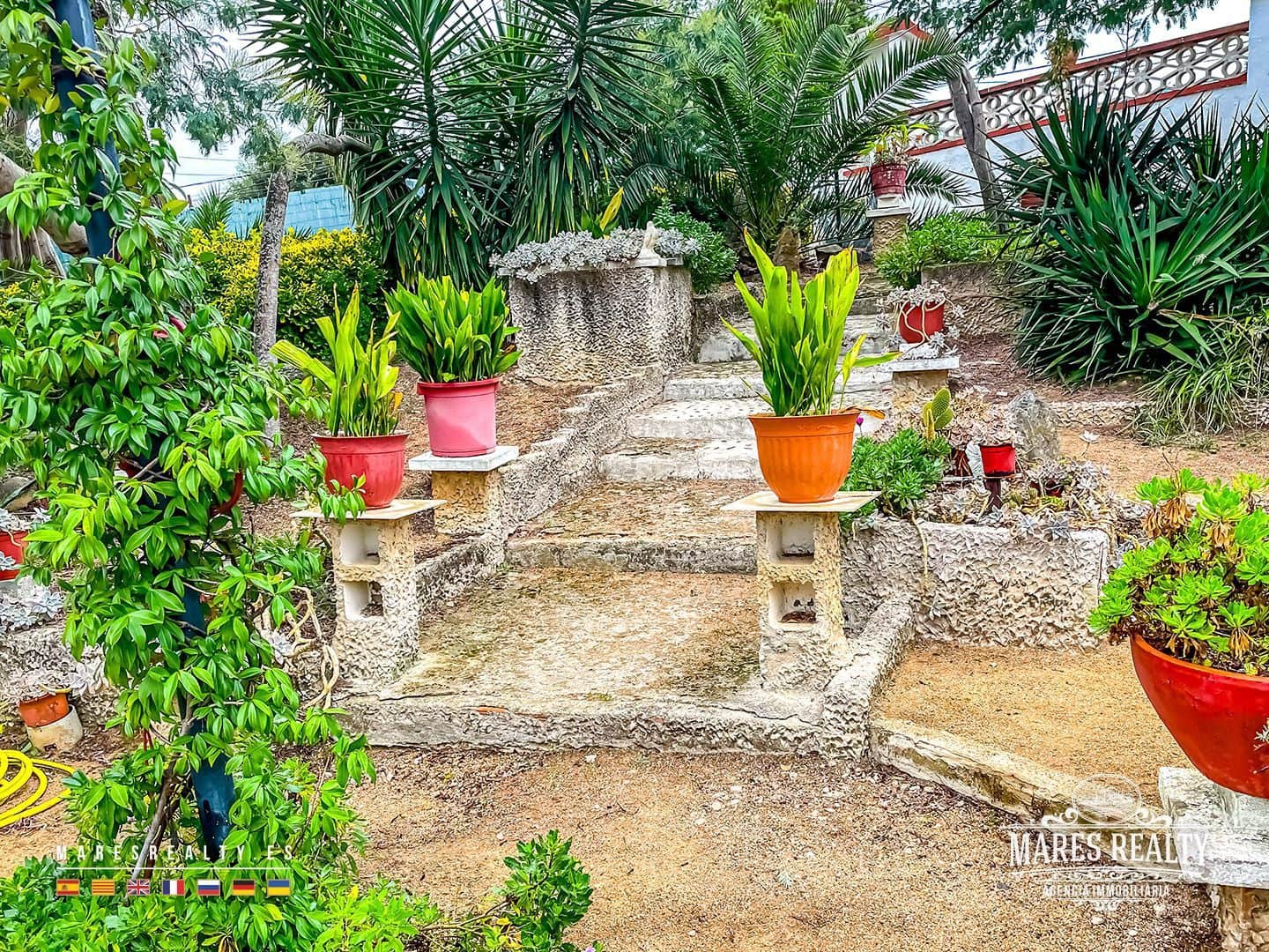 4 bedroom Villa for sale in Macanet de la Selva with pool garage - € 290,000 (Ref: 9346754)