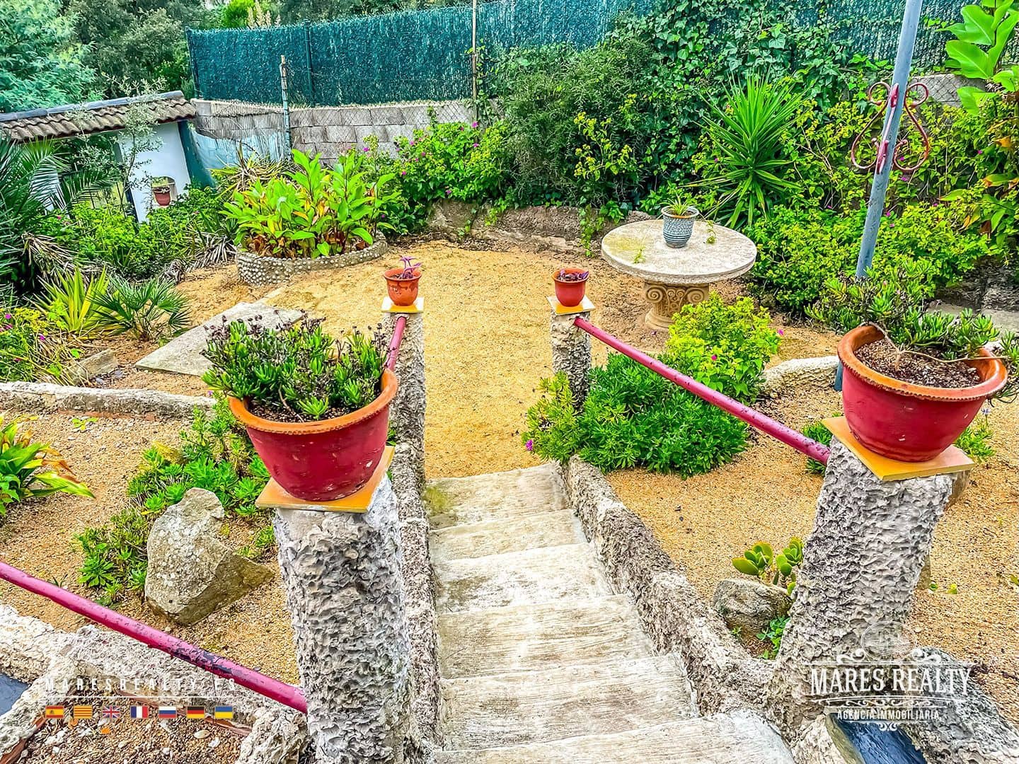 4 bedroom Villa for sale in Macanet de la Selva with pool garage - € 290,000 (Ref: 9346754)