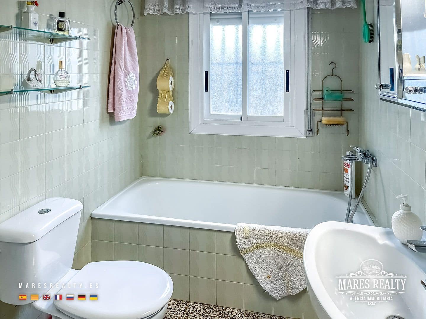 4 bedroom Villa for sale in Macanet de la Selva with pool garage - € 290,000 (Ref: 9346754)