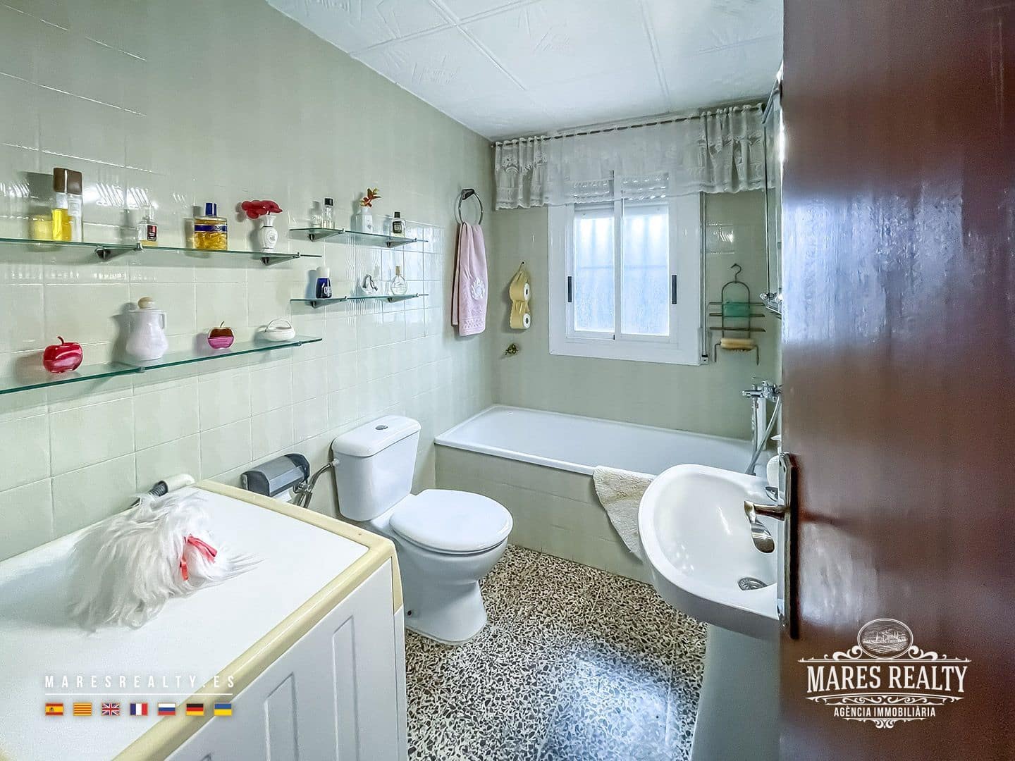 4 bedroom Villa for sale in Macanet de la Selva with pool garage - € 290,000 (Ref: 9346754)