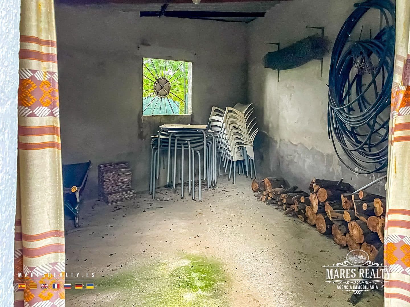 4 bedroom Villa for sale in Macanet de la Selva with pool garage - € 290,000 (Ref: 9346754)